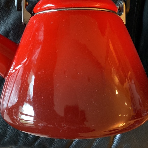 Le Creuset Kone Kettle - Picture 9 of 9